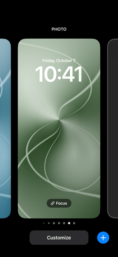 iOS 16.1 wallpaper setting 2