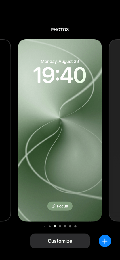 iOS 16 wallpaper setting 10